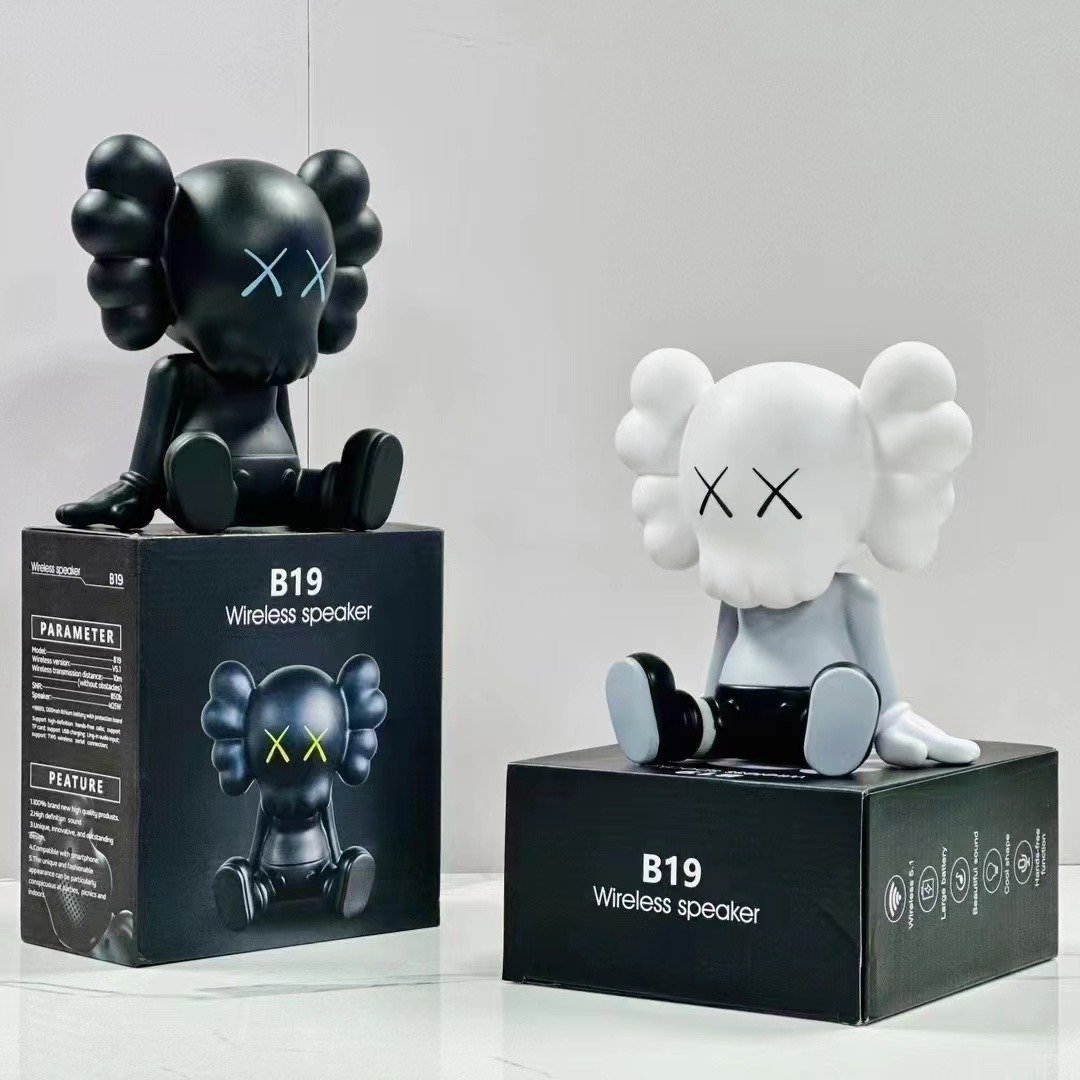 Violent Bear Bluetooth Speaker Sitting Violent Bear Audio Wireless Portable Fashion Accessories Live Burst Audio