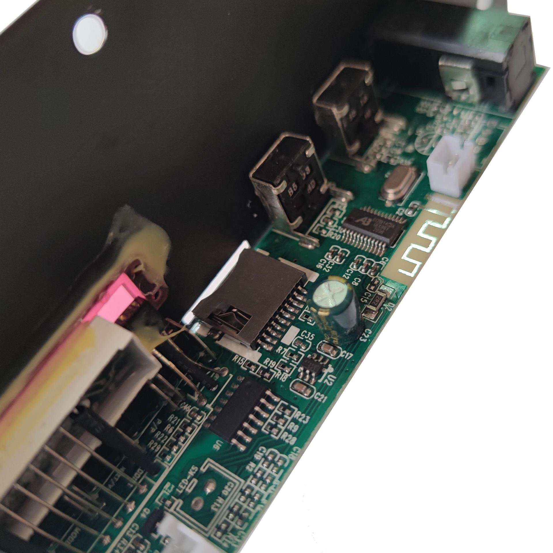 3.7V Lithium Battery Rechargeable Car Power Amplifier Speaker Bluetooth Speaker Mono Power Amplifier Board
