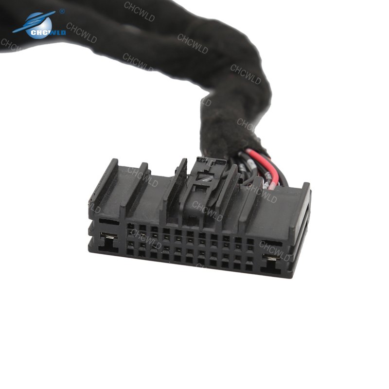 24 Pin Car Amplifier Female Connector for Ford Audio Wiring Harness