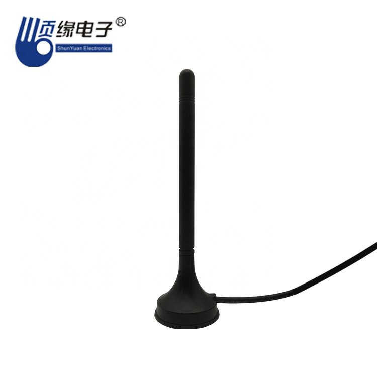 Factory Direct Sales 2.5dBi 470-860 890-1800MHz Car Accessory Amplifier High Gain Car Antenna