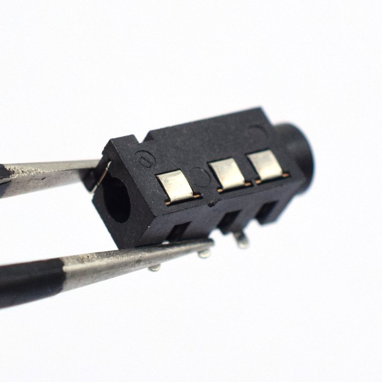 one-stop purchase SMT PJ-320D accessories DC50 0.3A 4 PIN 3.5mm headphone socket phone jack connector