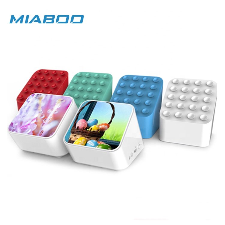 Speaker 2024 Trending Products Mobile Stand Wireless Blue Battery Usb Plastic Portable M1 OEM Mini Blue tooth Speaker Rohs