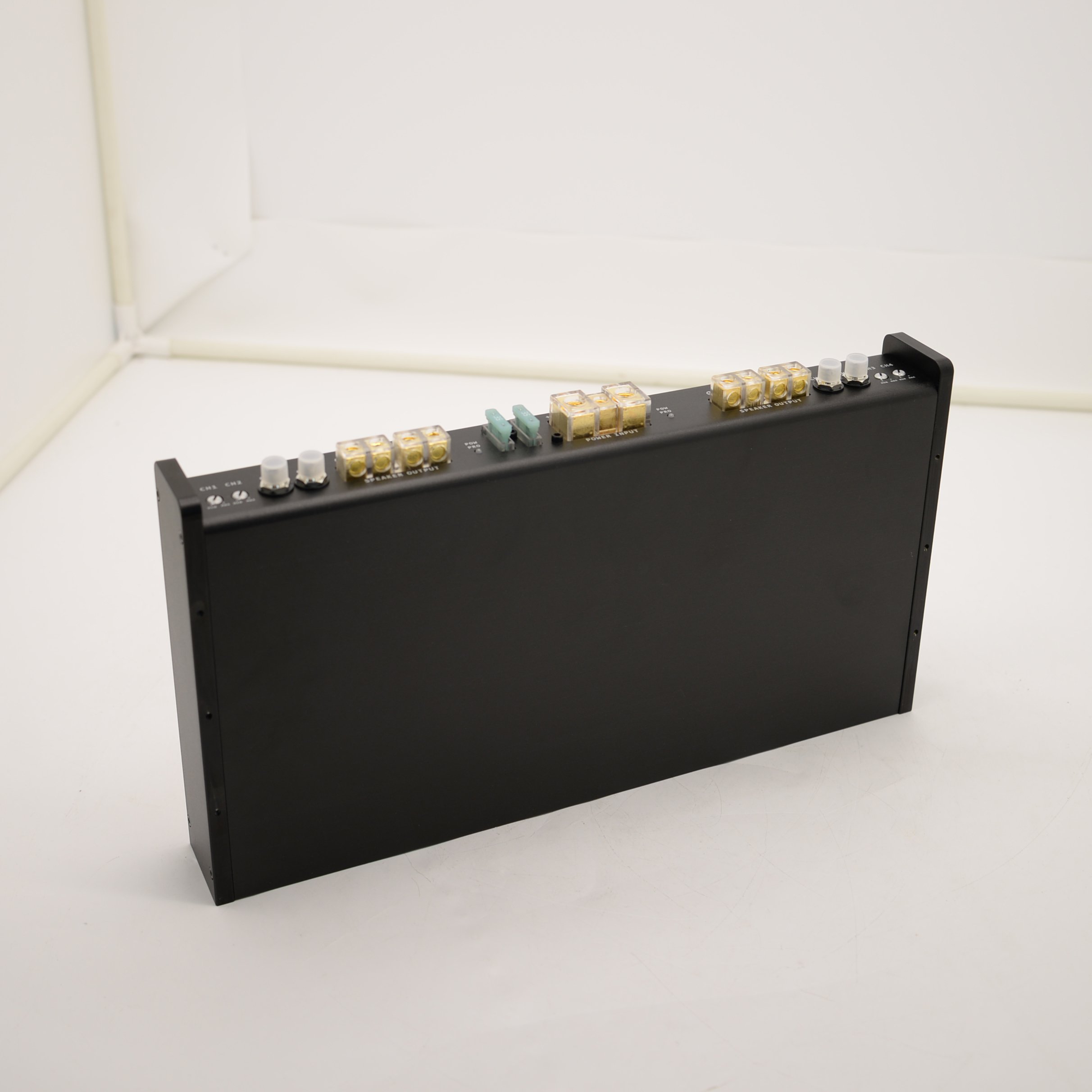 Hot Selling New Design Car Audio Amplifier Class d for One Year Warranty