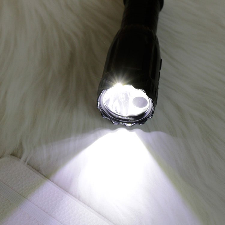 New Wifi camera Outdoor flashlights Sport mountaineering equipment flash lights rechargeable