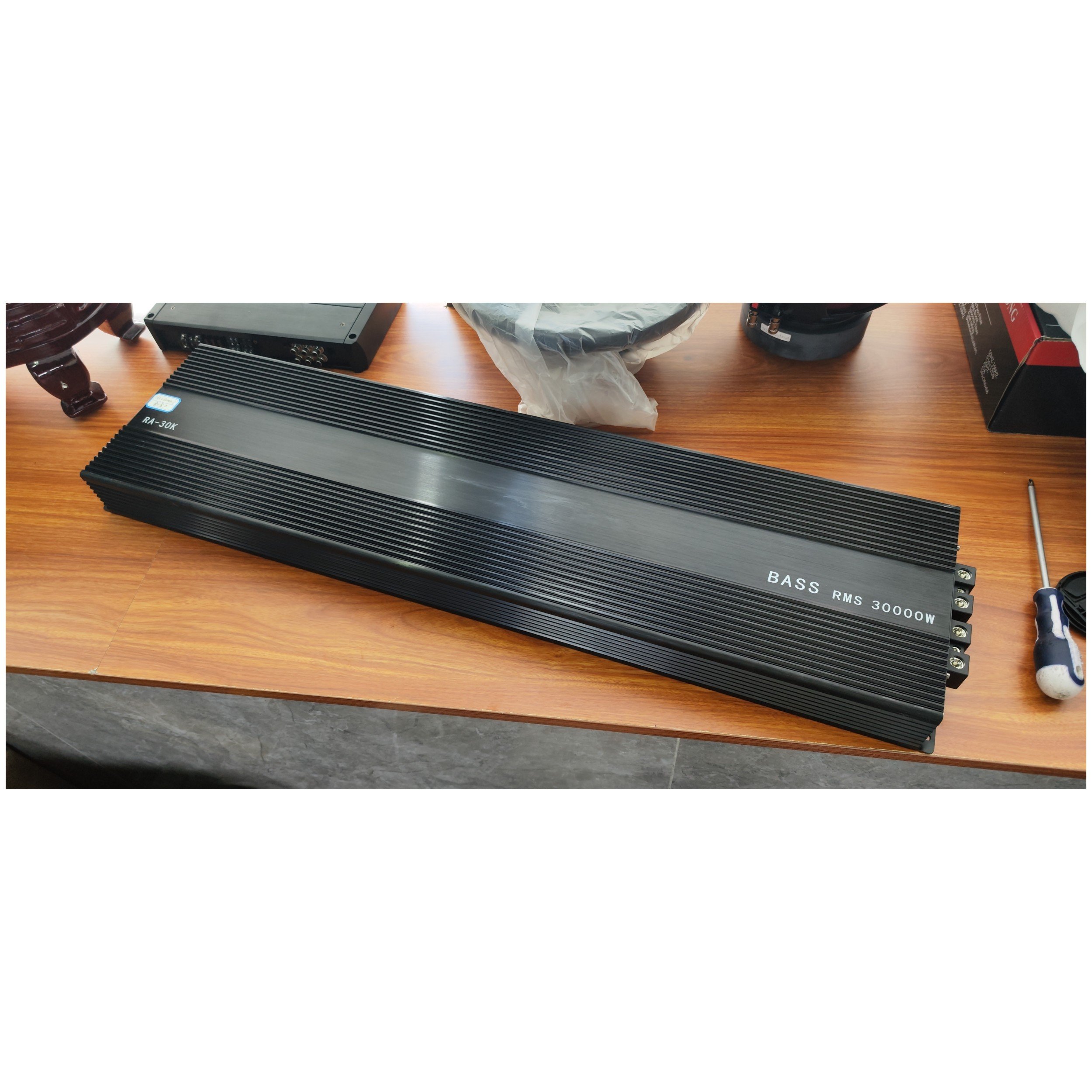 Big Power Car Amplifiers Mono Block Brazilian Amplifier Full Range Class D 30000W Car Audio Amplifier 30000.1