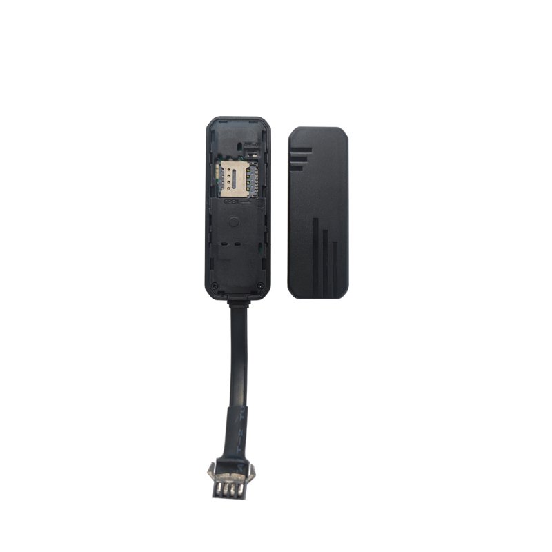 High Quality GT06 GPS Tracker Wired 4G Device for Motorcycle With Multiple Alarms