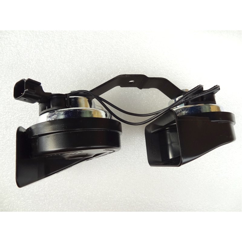 Best Price Auto Horn Snail Type Klaxon 400-500 HZ Speakers D1970F for C11- ESCALADE OE 84501930 25866835 Car Horn Alarm