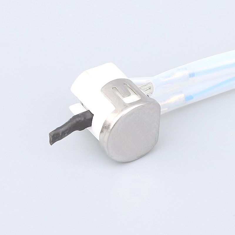 The Ceramic Heater Sensor Temperature Sensor Pt1000 12V/24V for Eberspacher Airtronic Parking Heater D2/D4/ D4S 252069010200