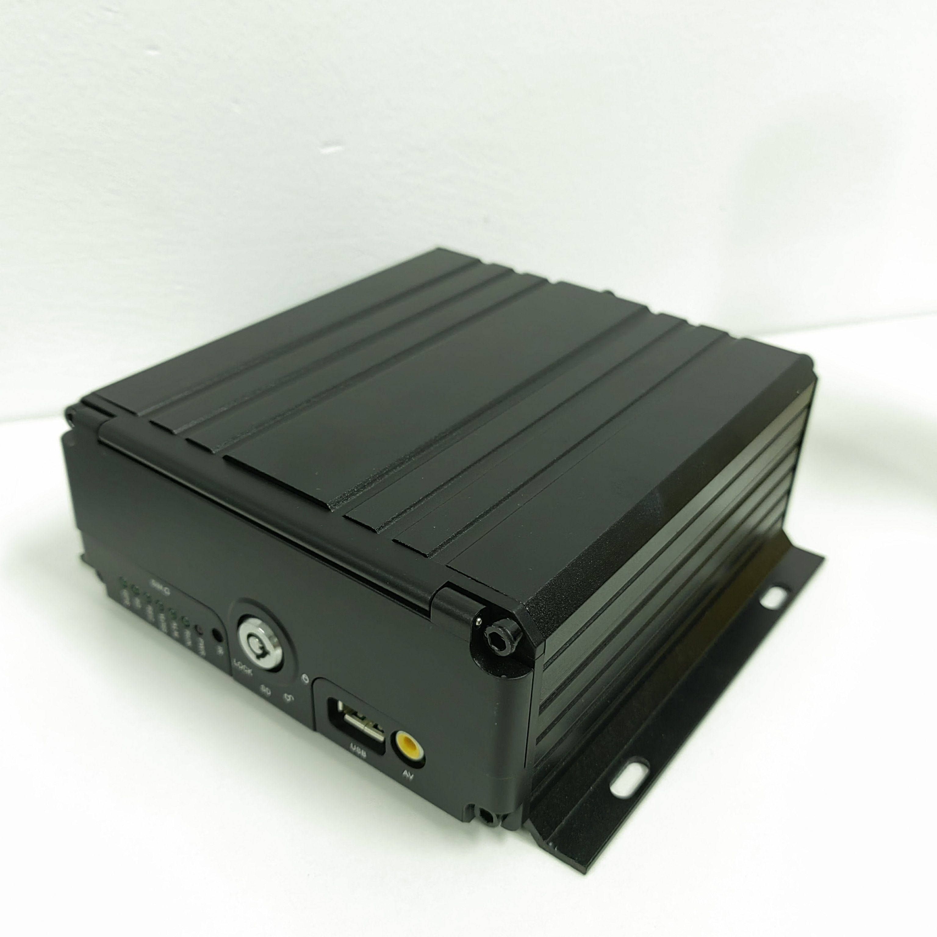 8CH 1080P MDVR with 4G/5G GPS WIFI Device Monitor Car Bus Taxi Dual HDD Mobile DNR Truck CMSV6 Mobile Dvr System