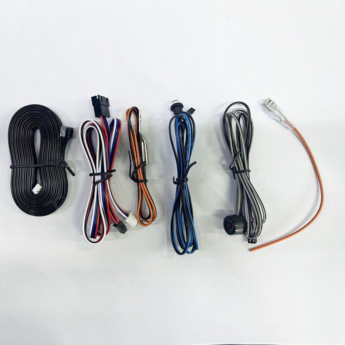 Russian Version HOT Seller Two Way Car Alarm System with Engine Start LCD Remote Control Suitable for FLT or A91