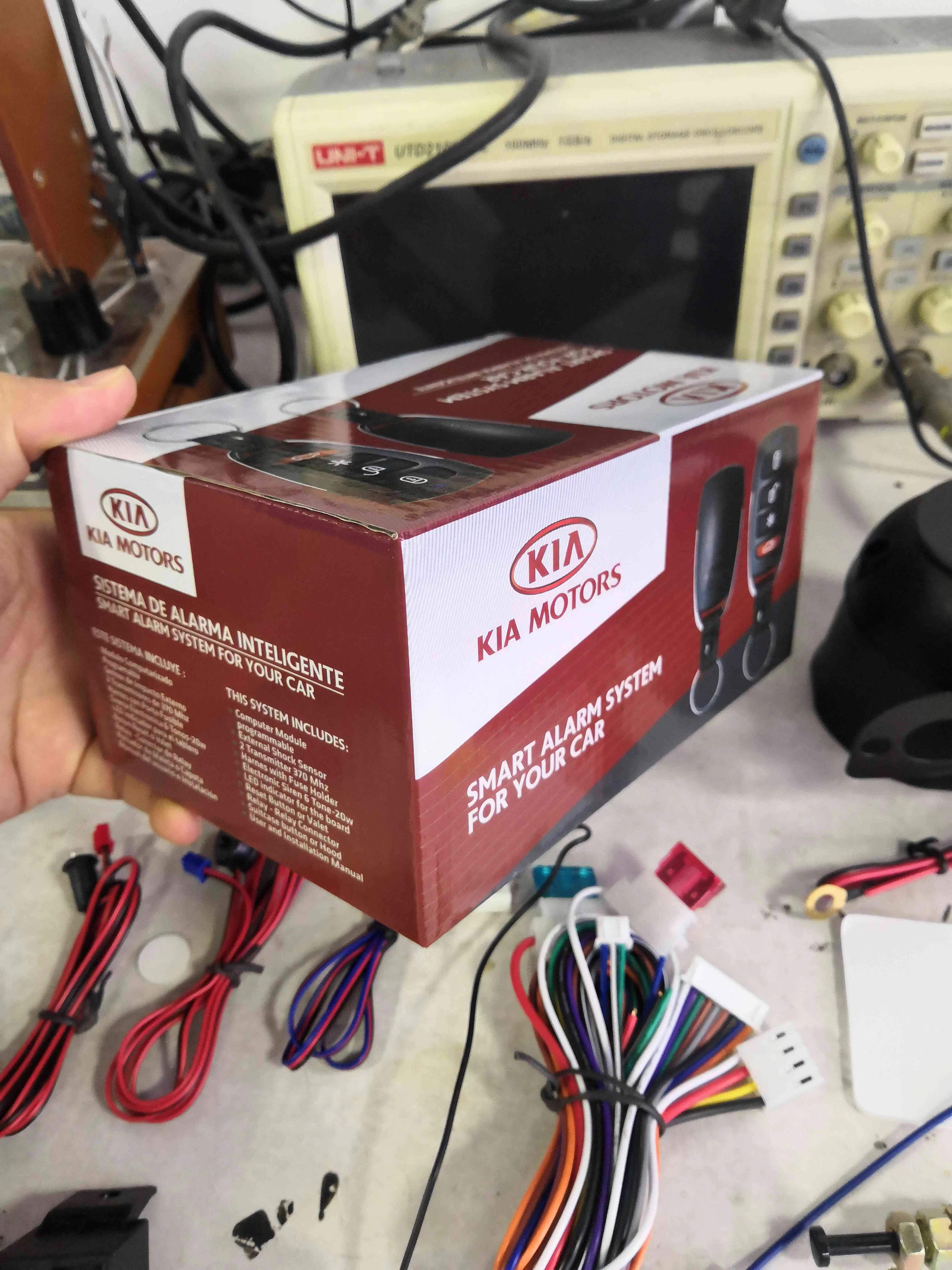 One Way Car Alarm System Remote Control Starter Alarms Security Sistemas De Seguridad Alarmas Para Autos Alarma Vehiculo