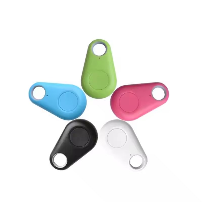 Hot Sale Smart Gps Pet Tracker Key Finder Location Mini Pet Location Car Wallet Pet Cat