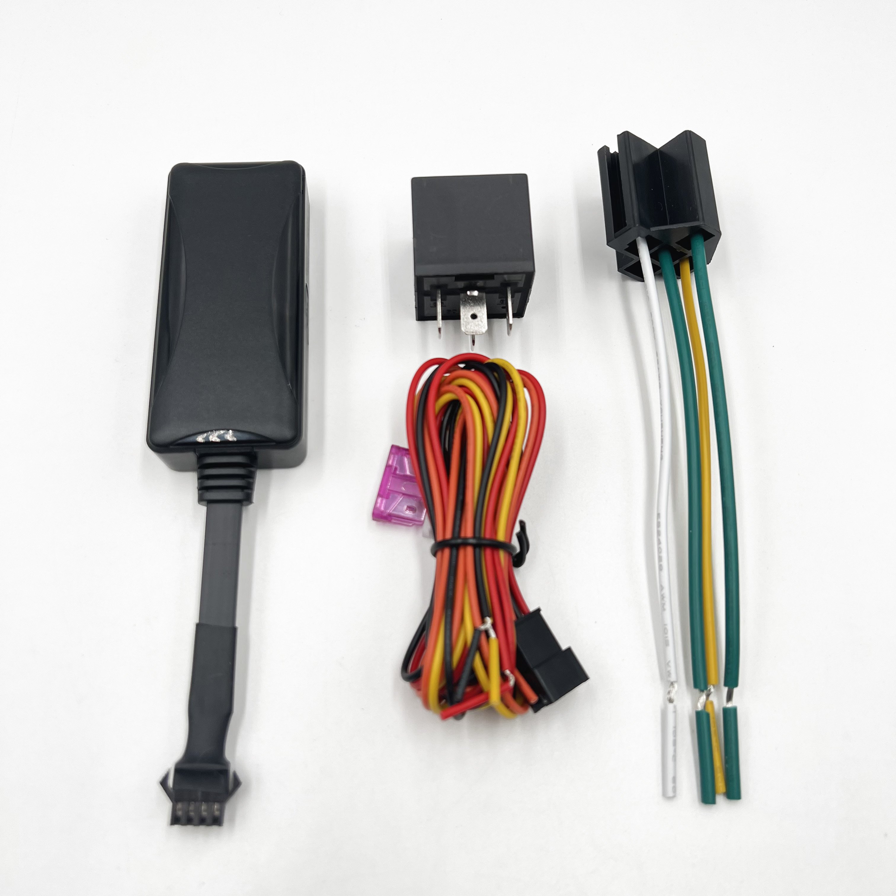 Hot Selling GPS Location Tracker Car Bike Tracking Device Mini Popular Compact J16