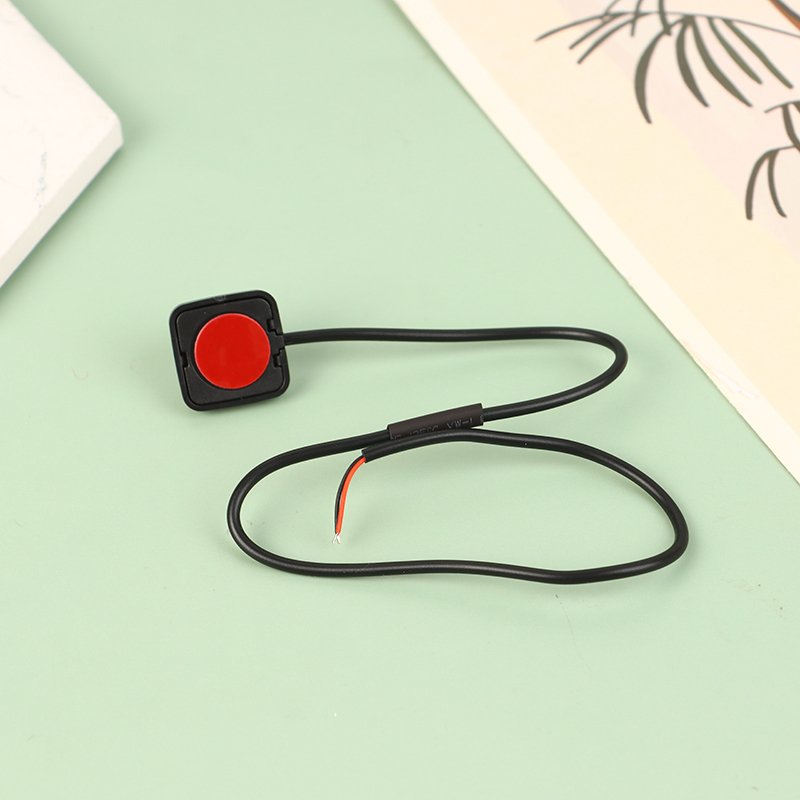 Momentary Push Button Switch Black Plastic 12V 24V Automotive LED Light Push Button Surface Mount Mini Push Button Switch