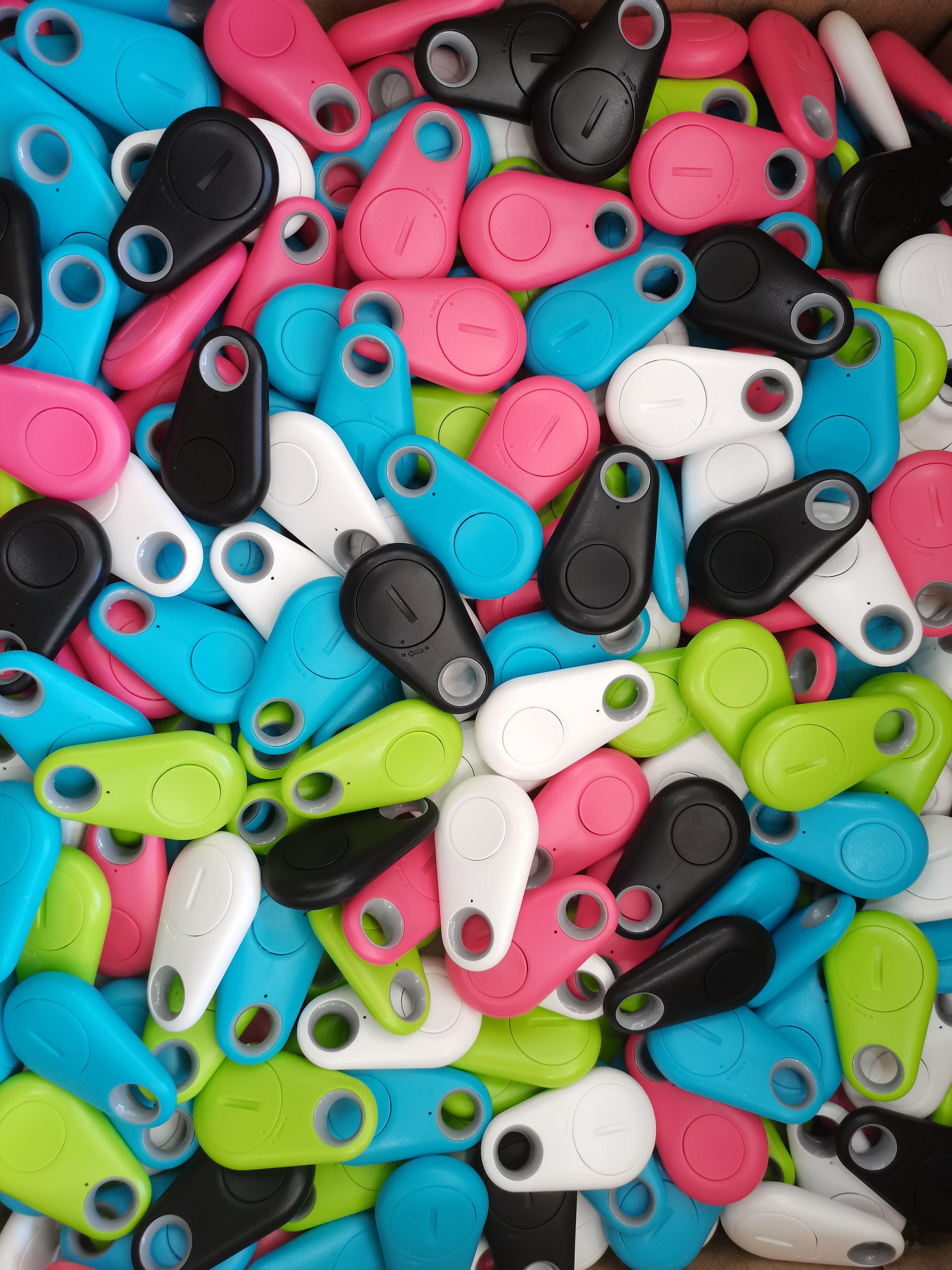 Custom Logo Mini GPS TrackerAnti-Lost Waterproof Bluetooth Locator Tracer for Pet Dog Cat Kids Car Wallet Key Pet Accessories