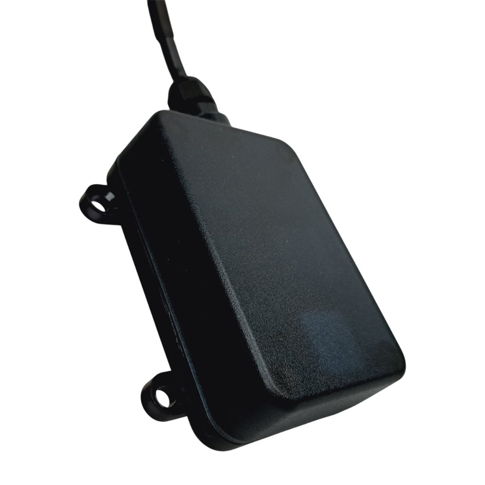 PC-ABS Thermoplastic Case Heat and Impact Resistant Accurate GPS Tracker Car Alarm