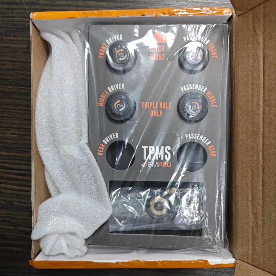 Iphone Android Phones Show Bluetooth Tire Pressure Monitoring System Tpms Sensor TPMS Tire Pressure 2 3 4 6 8 Wheels Sensors