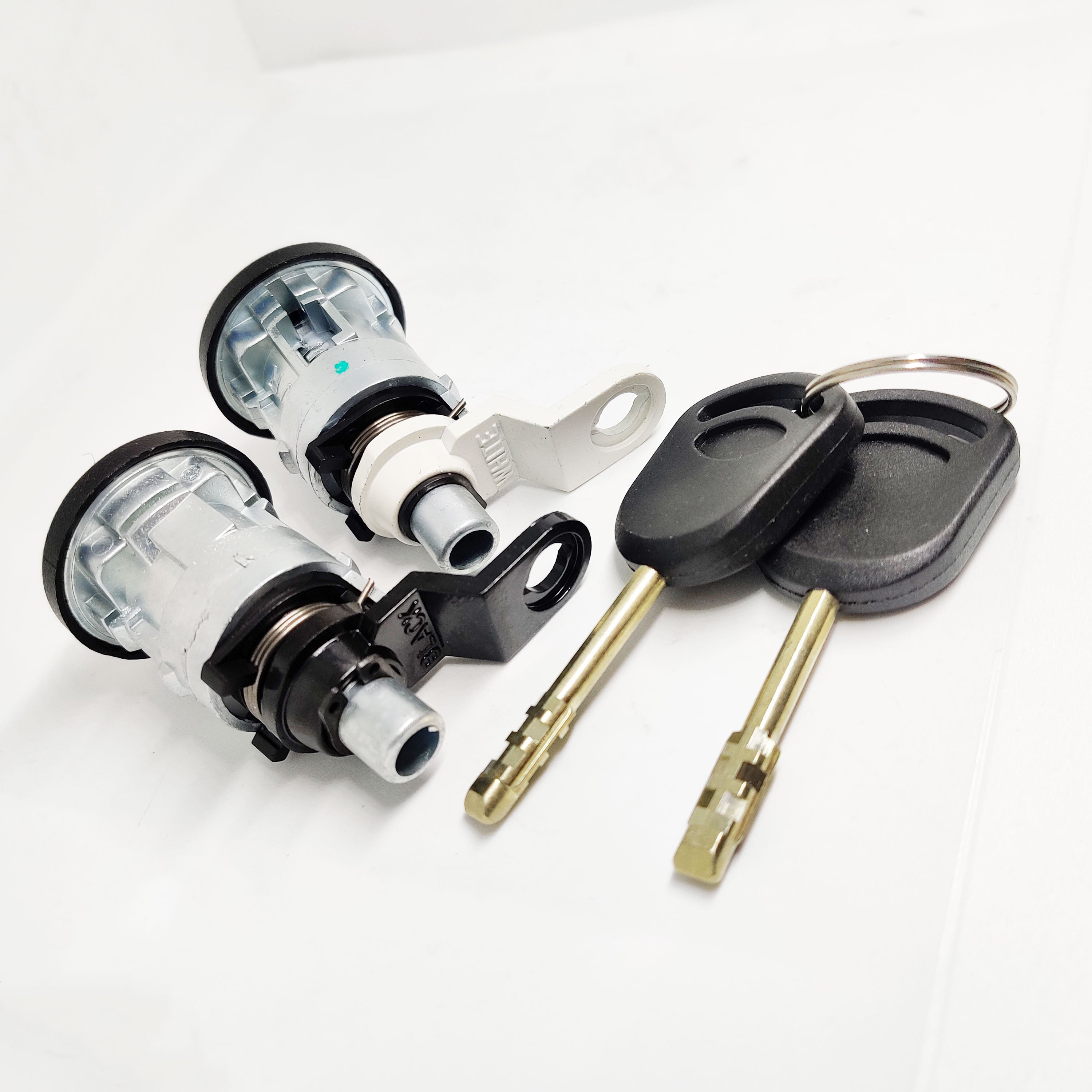 95VBV21990B 95VBV21991B FRONT LEFT RIGHT DOOR LOCK for ForD TRANSIT MK5 1994-2000
