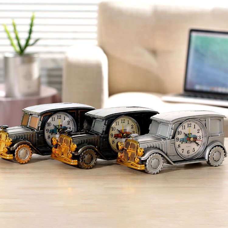 Vintage Classic Car Shape Alarm Clock Battery Powered Old Fashioned Classic Desktop Ornament Vintage Shelf Clock