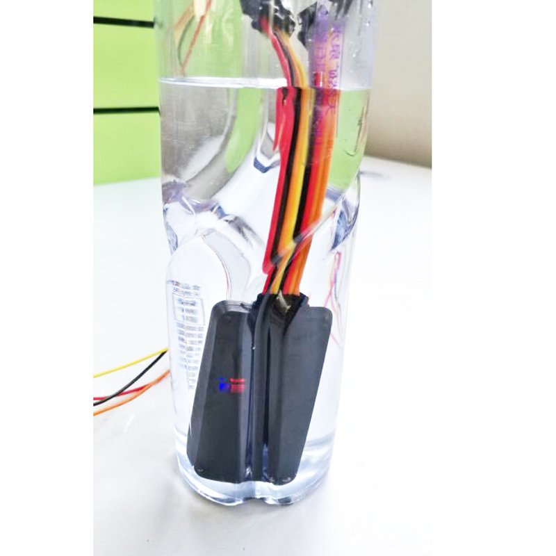 4G+2G IP67waterproof GPS Tracking Device,SOS,Alarm,engine Cut-off, IButton for Driver Identification with A7670SA Chip