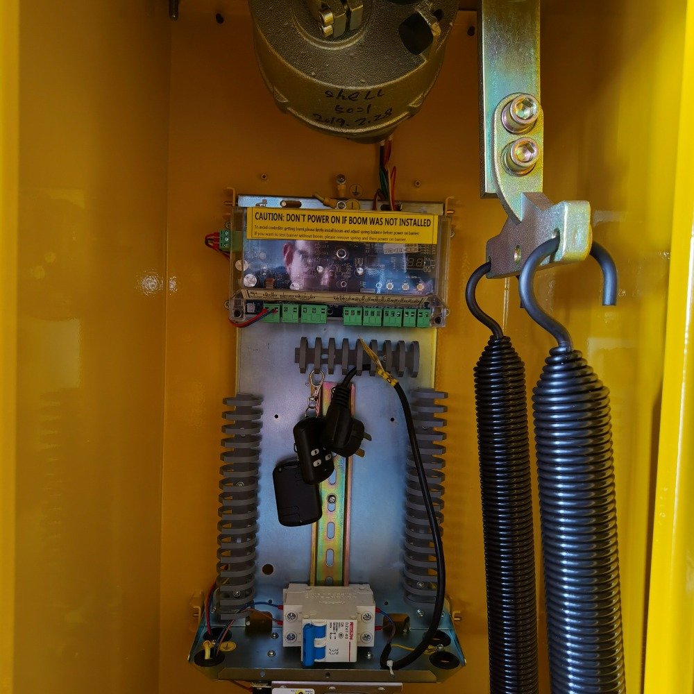 TCP/IP Remote Monitoring 100% Duty Cycle Intelligent Car Barrier System