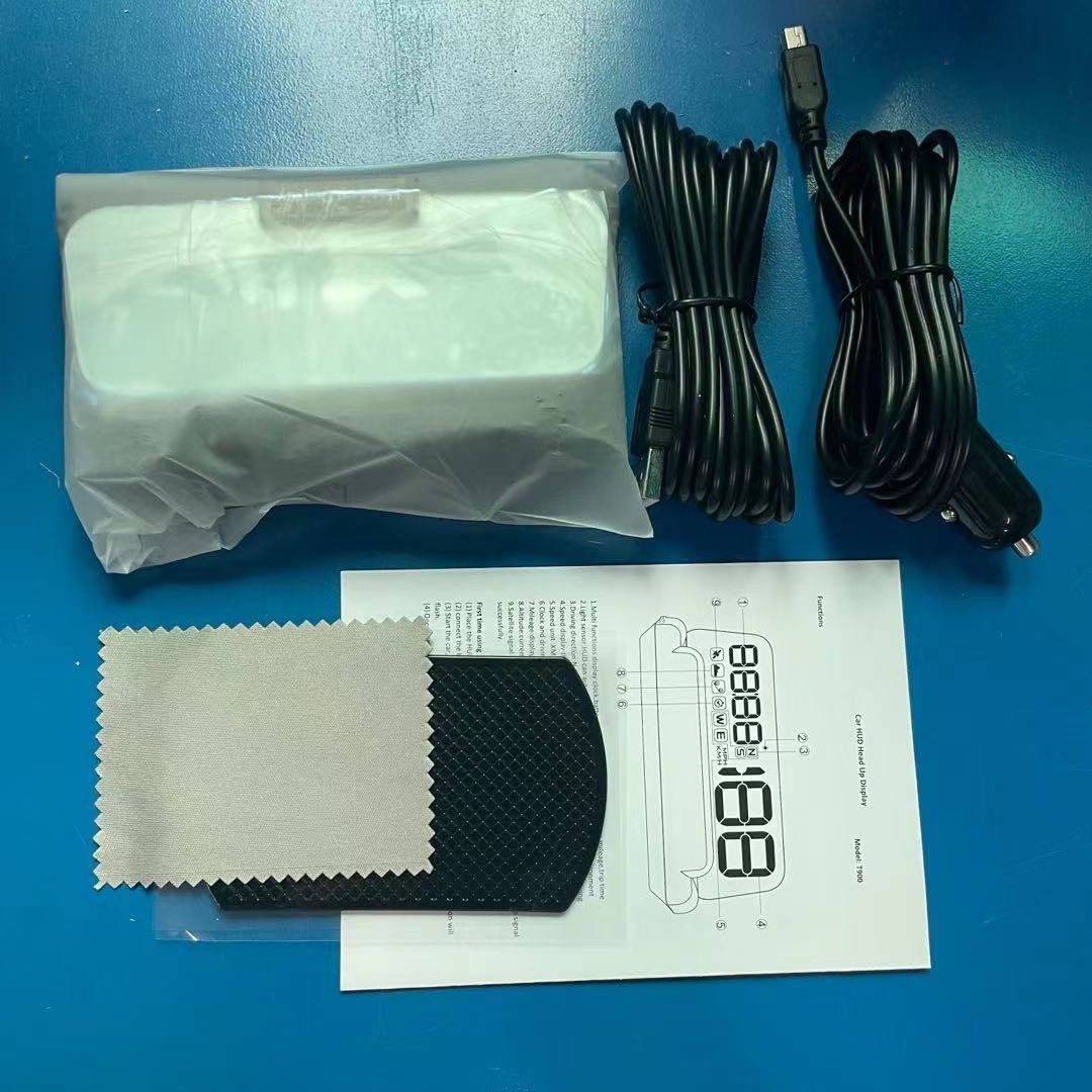 T900 New Car Shenzhen Wins Novelty GPS Car HUD Tpms Display GPS Tracking Device Universal for Auto Electronic