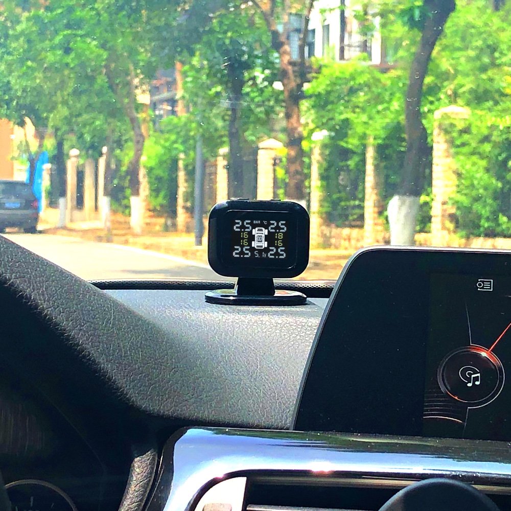 Solar Powered Car Tire Pressure Monitoring System with Digital Display Waterproof Temperature Alarm and Warning Features