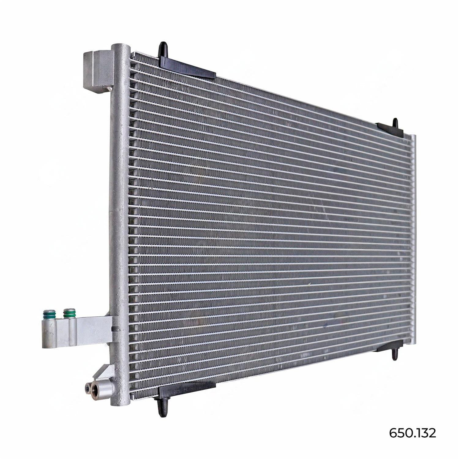 Factory Price LT408 Automotive Spare Parts Air Conditioning Condenser Condenser for Peugeot 207
