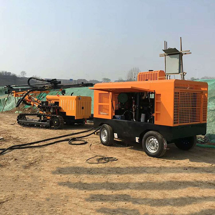 Kaishan diesel Driven Mobile Screw air Compressor Machine diesel air Compressor for Drilling Rig