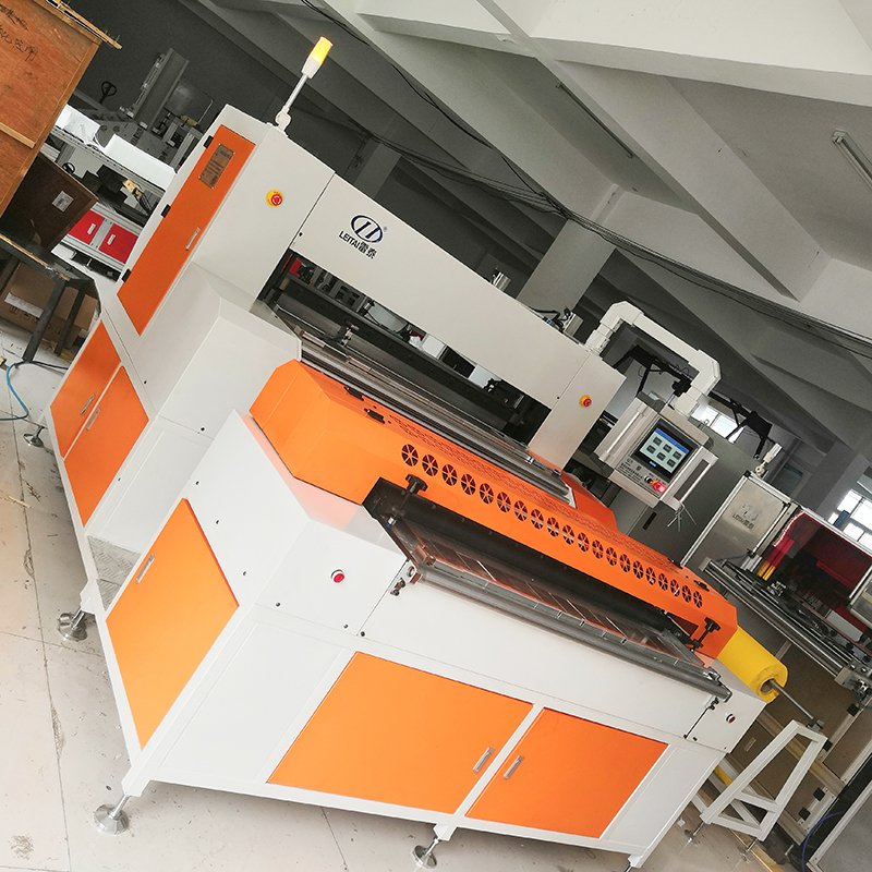 LT-AUTO70-850-III Full-auto Knife Cabin Air Filter Making Machine Paper Pleating Folding Machine
