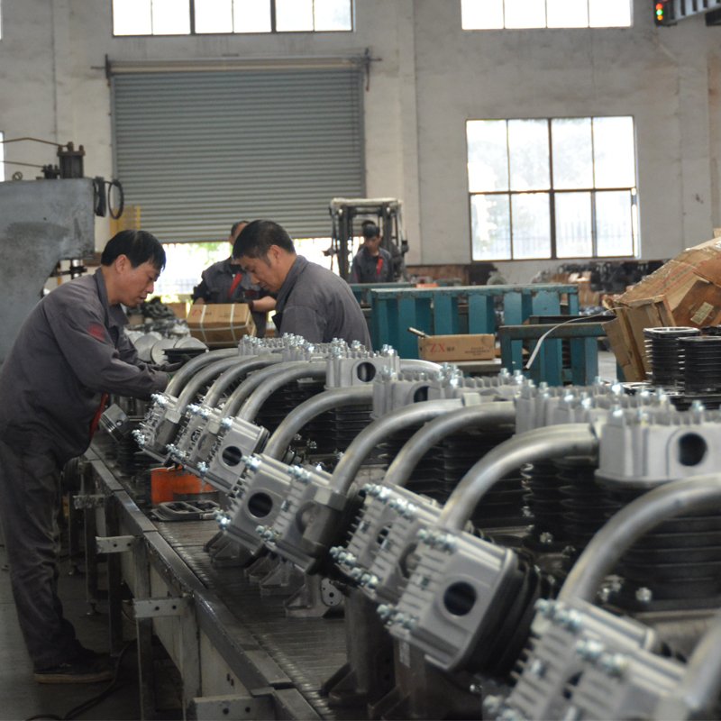 3 Cylinders Portable Piston Compressor Hw10007 Hongwuhuan Electric Engine Power Belt Driven Air Compressor