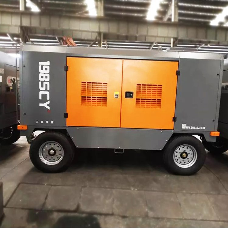 Portable Diesel Engine Screw Air Compressor for Drilling Rig