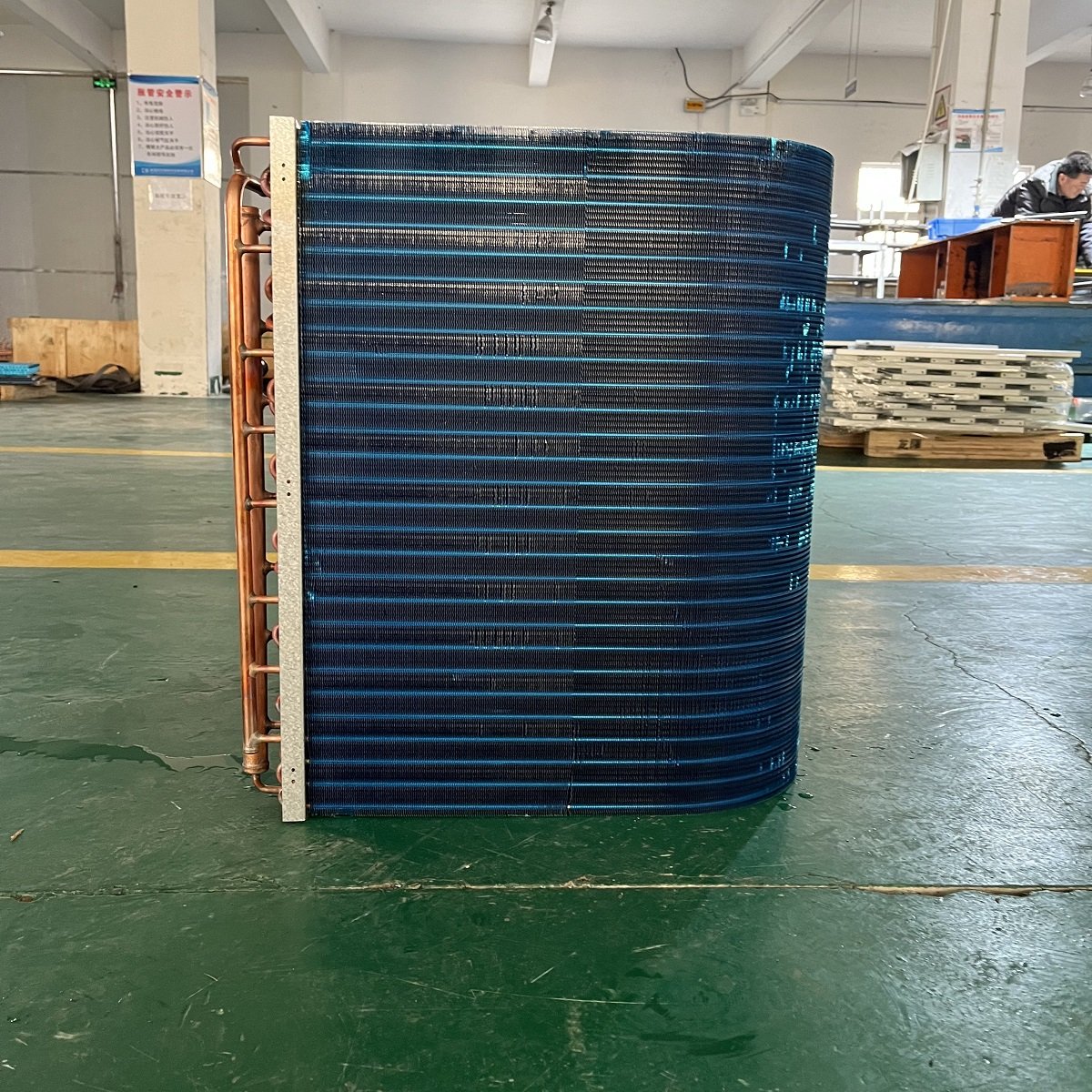 Customize finned condensers, evaporators, cooling coils and heat exchangers.
