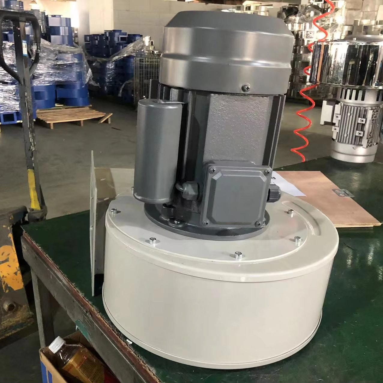 JEEK 220v 1.5kw 2800rpm Industrial Smoke Exhaust Fan High Pressure Centrifugal Fans Blowers 1500W