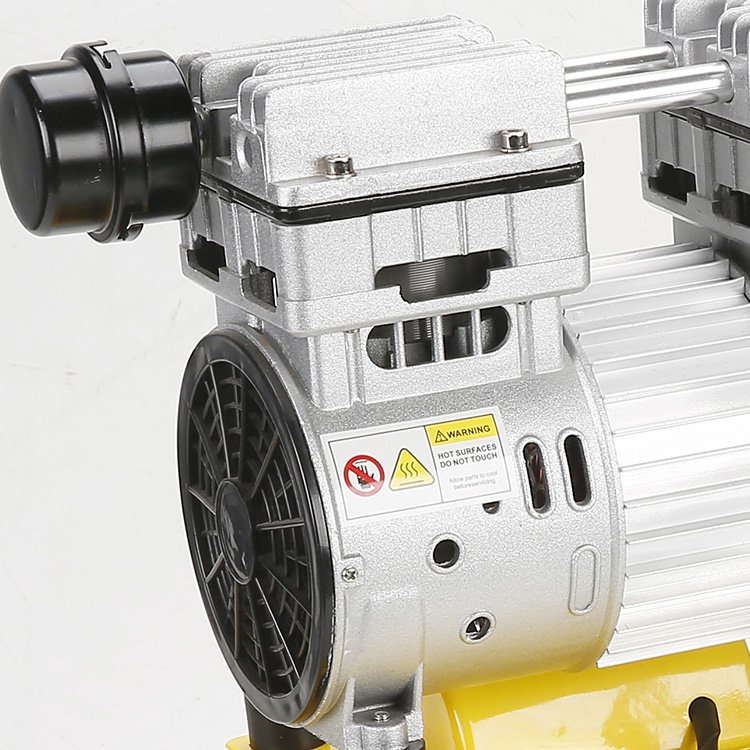 China Portable Oil-free Paint Spraying diesel Piston air Compressor 200 Liter with