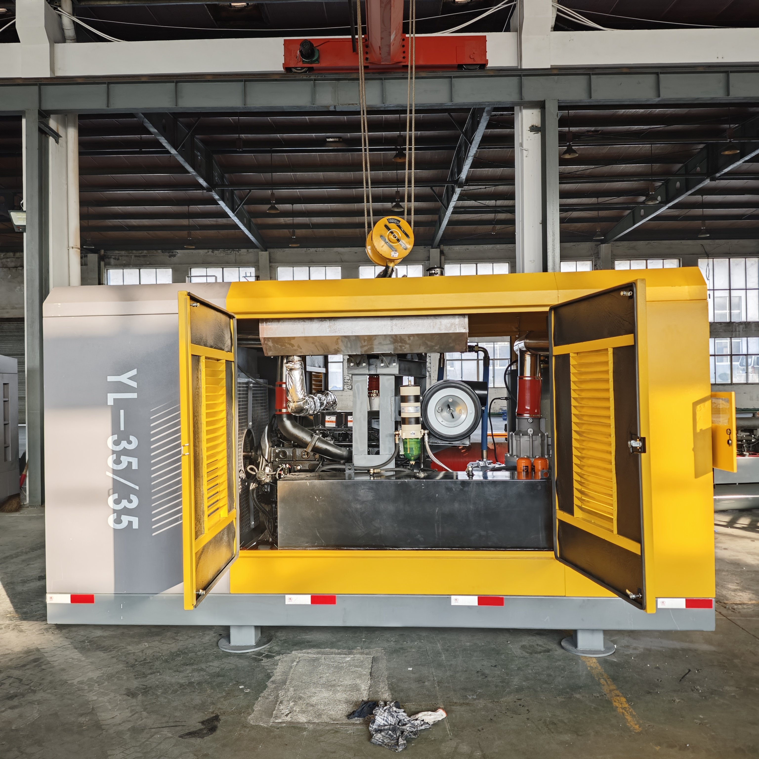 35bar 1300cfm 35m3/min Mining air Compressor Cummins 35 bar 1300 Cfm diesel Engine Screw Compressor for Water Well Drill Rig