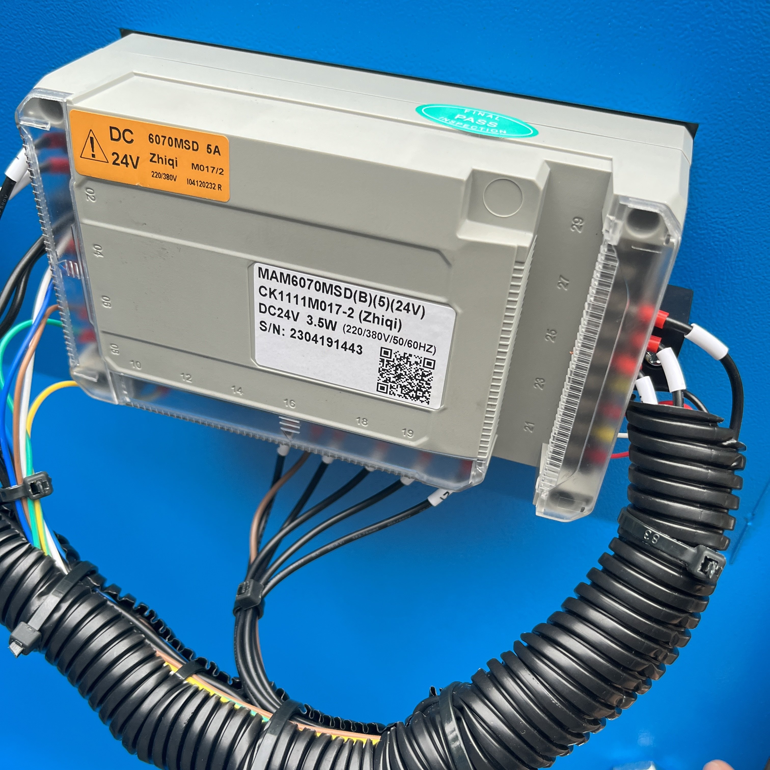 Energy Saving IP23 22KW 30HP 3 Phase 380V/50HZ PM VSD 7-10bar Screw air Compressor for Paint Industry