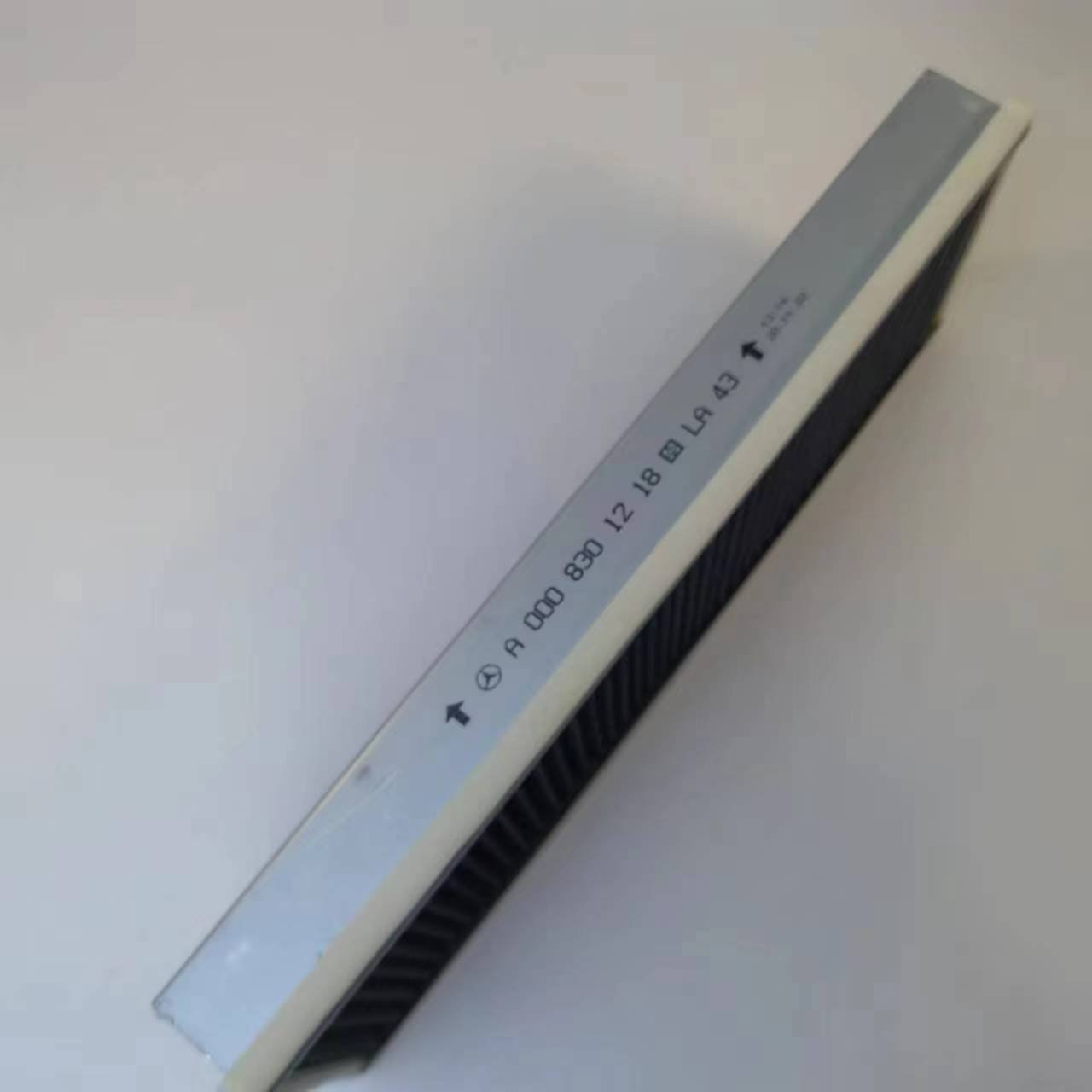Auto Air Conditioning Filter 0008301218 for Mercedes Truck Actros