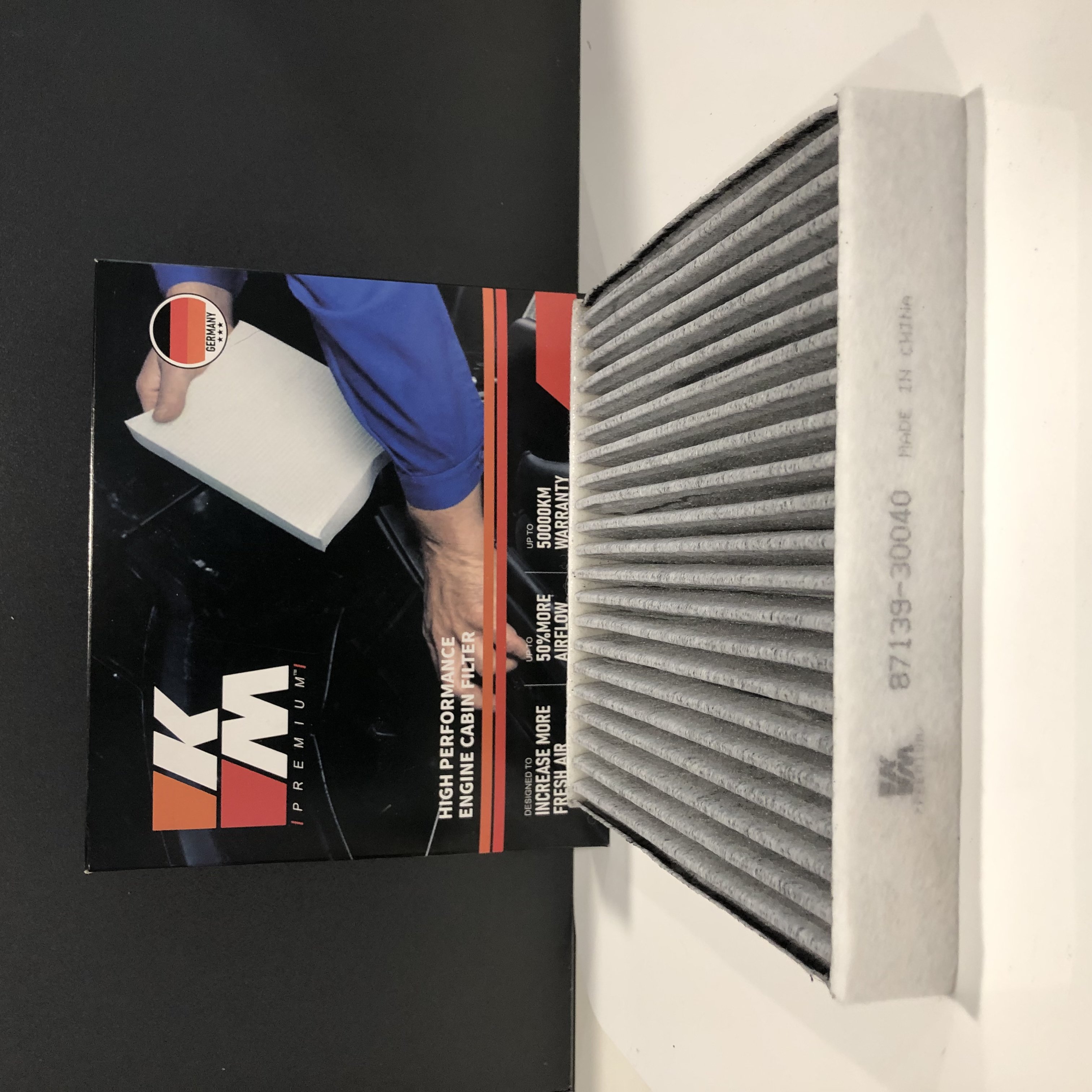 KM Auto Parts China Factory Engine Parts High air Flow Car Cabin Filter OE 87139-30040 Fit for LEXUS CT200h GX460 GAC TOYOTA