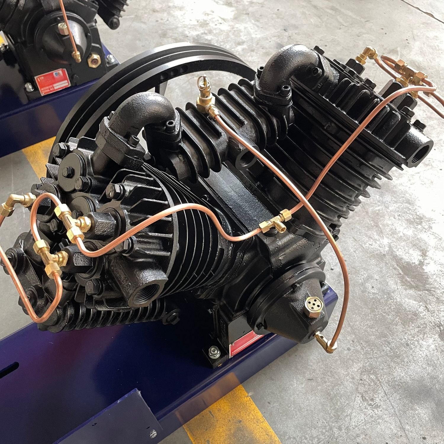 Factory Supplier 12.5bar 380V 7.5KW Piston High Pressure Base Mounted Air Compressor