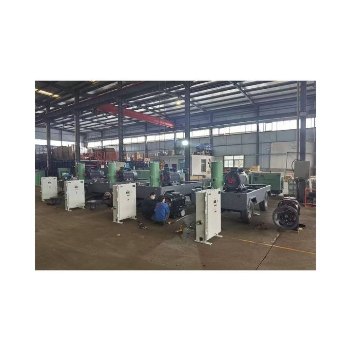 Highly Mobile Environmental Adaptation High Performance Medium and High Pressure Prototype Diesel Screw Air Compressor