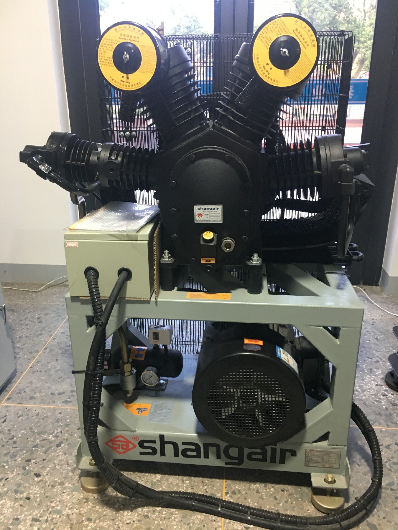 15kw 1.2cbm 30bar Shang air Piston air Compressor