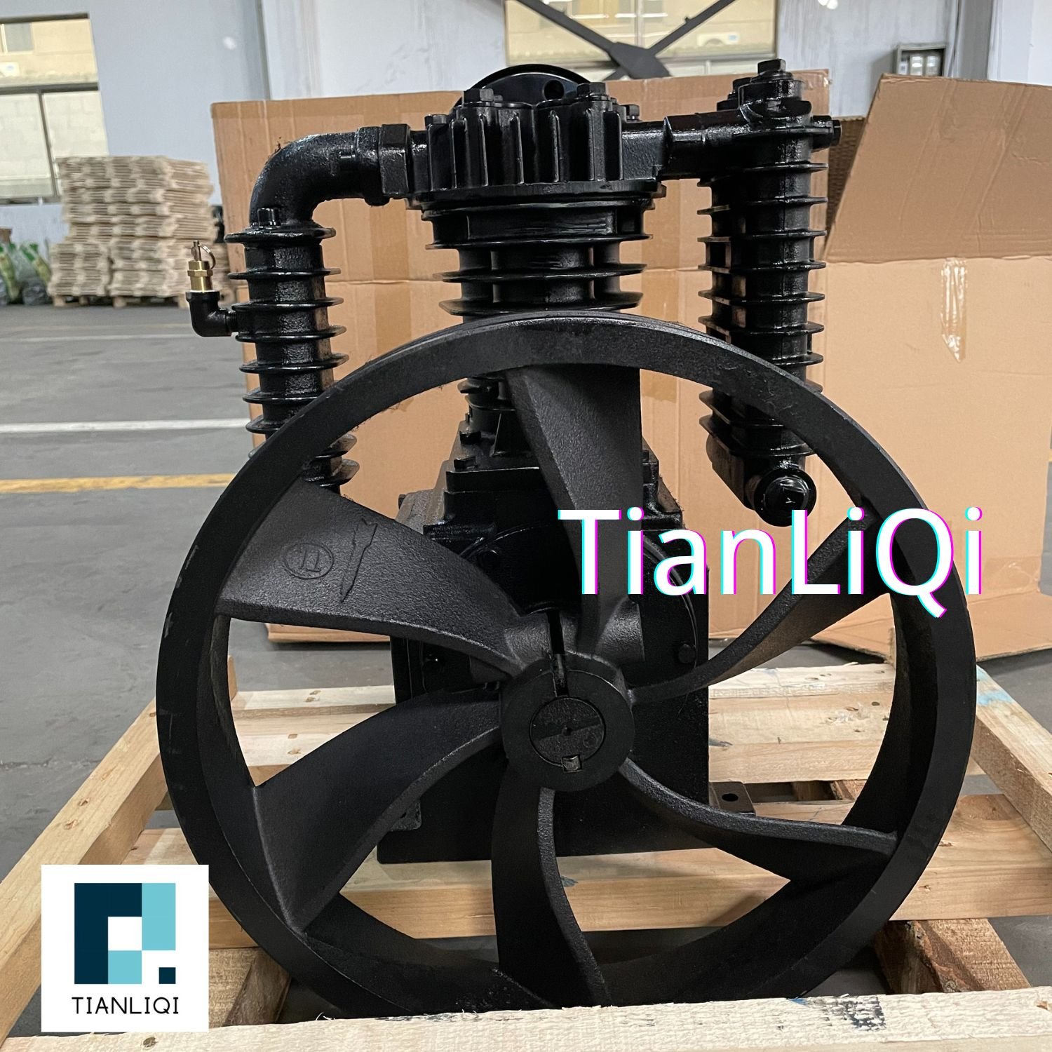 High Quality Model 1105T Two Stage Piston Air Compressors Pump 5.5HP 4KW 12.5Bar