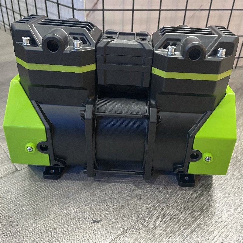 Factory Wholesale Industrial Silent Air Compressor Efficient Machinery Light Weight Air Compressor