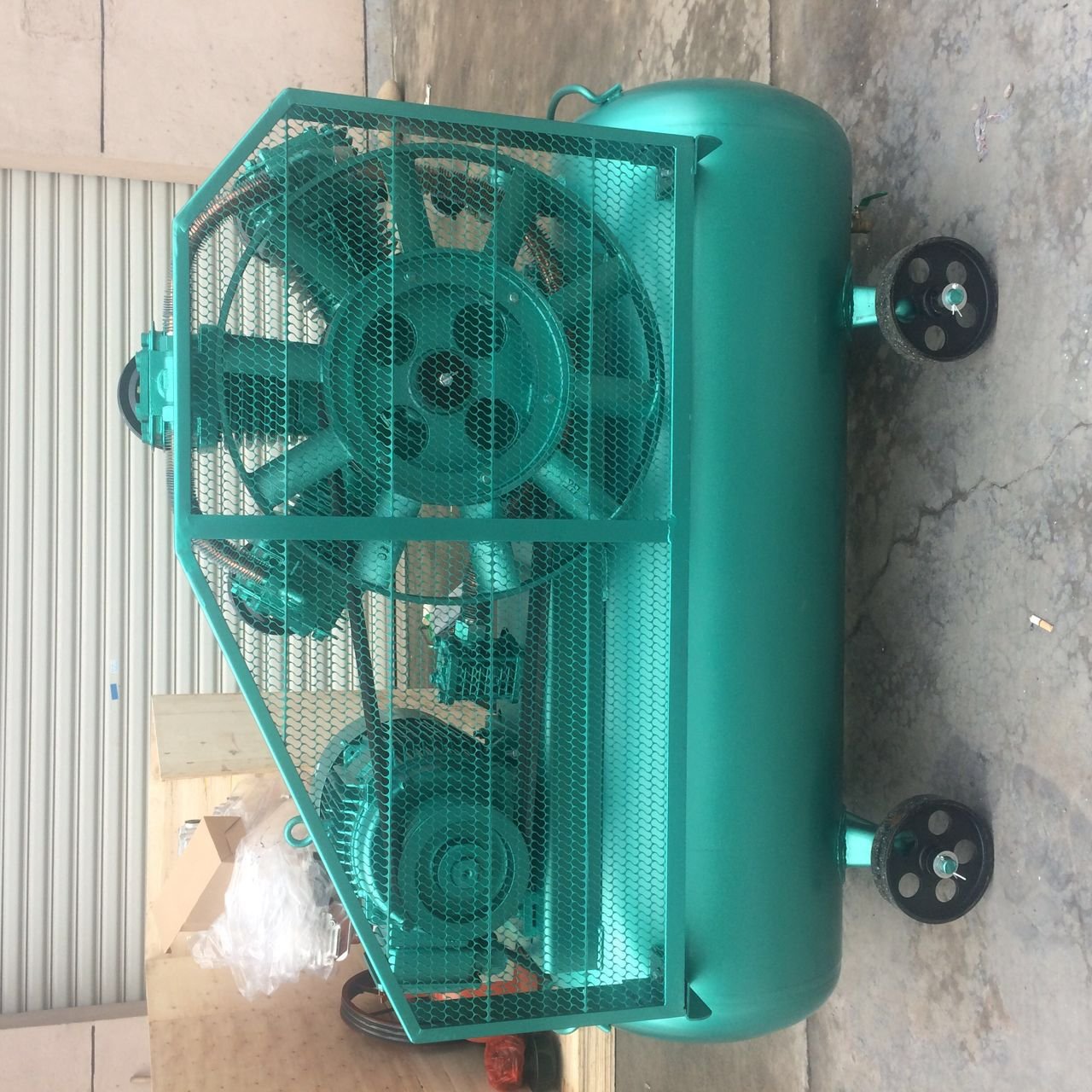 KA-7.5 3 Cylinder Piston air Compressor Portable 5.5kw