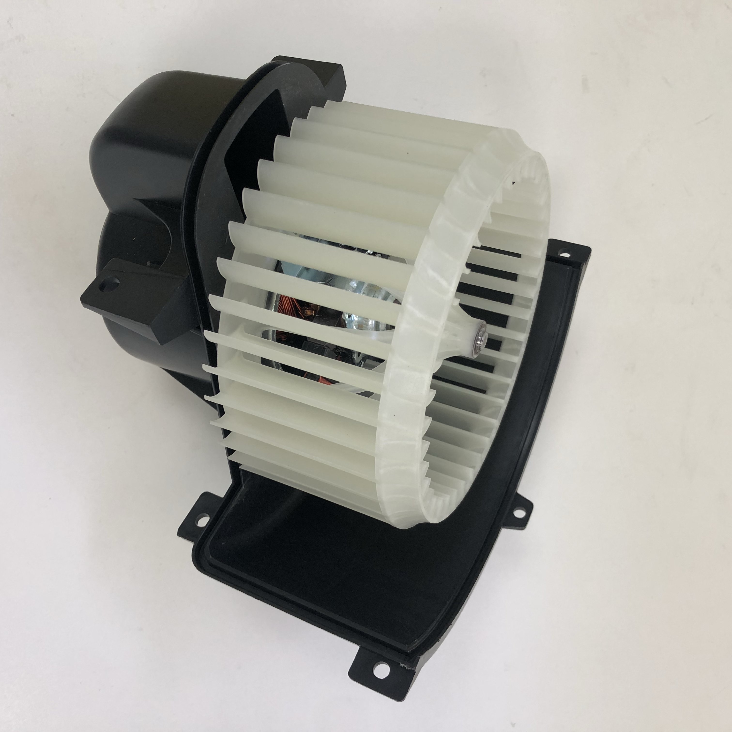 MAGNETI MARELLI 7L0820021Q New Interior Blower Energy Efficient Air Conditioner Heater Car Blower Motor Replace Parts for VW