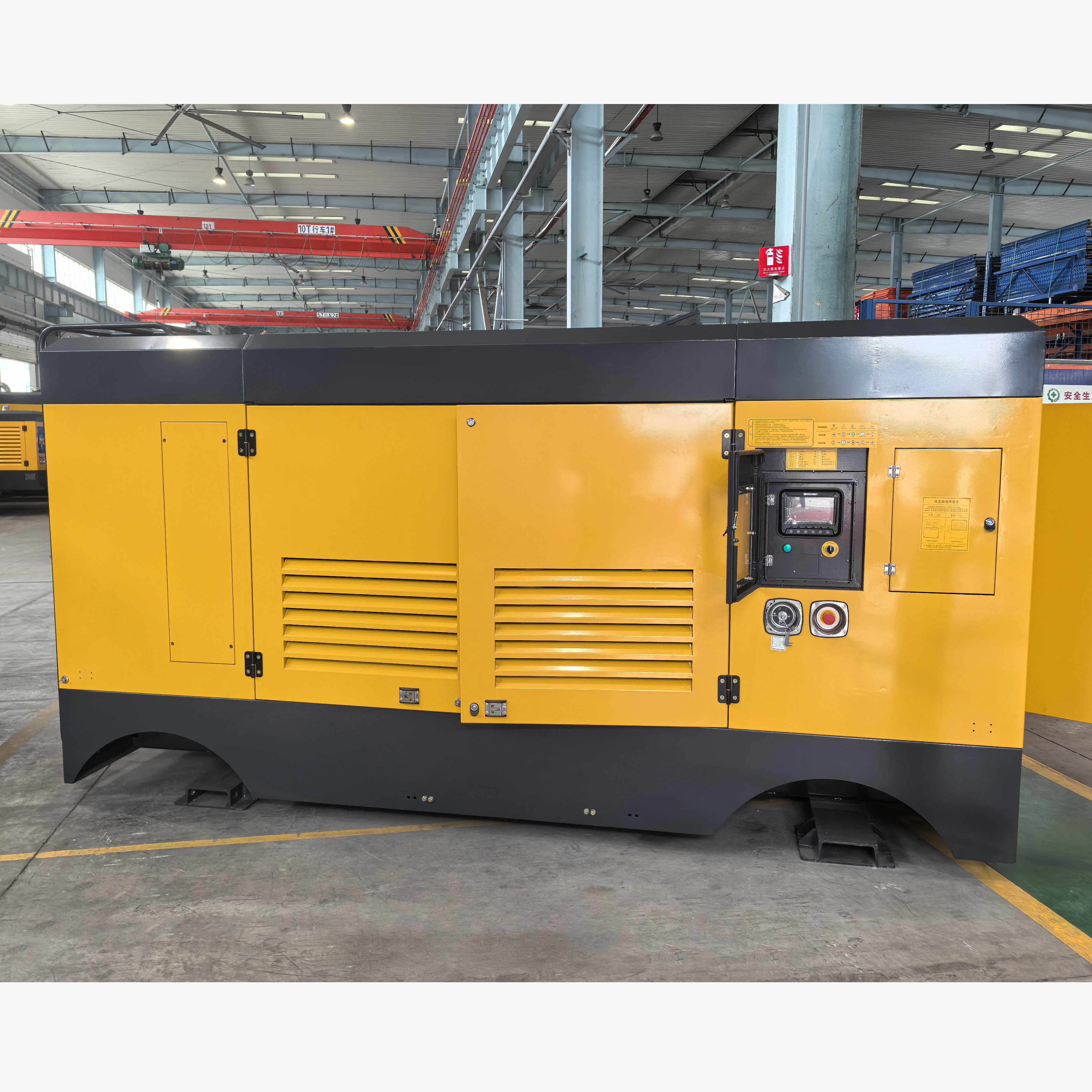 Blurbly custom stationary Ingersoll Rand custom machine head Air compressor on truck for 1100cfm water well drilling
