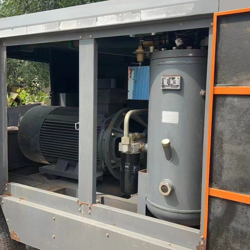 17Bar Silent Screw Second-Hand Air Compressor Portable With Diesel Gas Lubricated