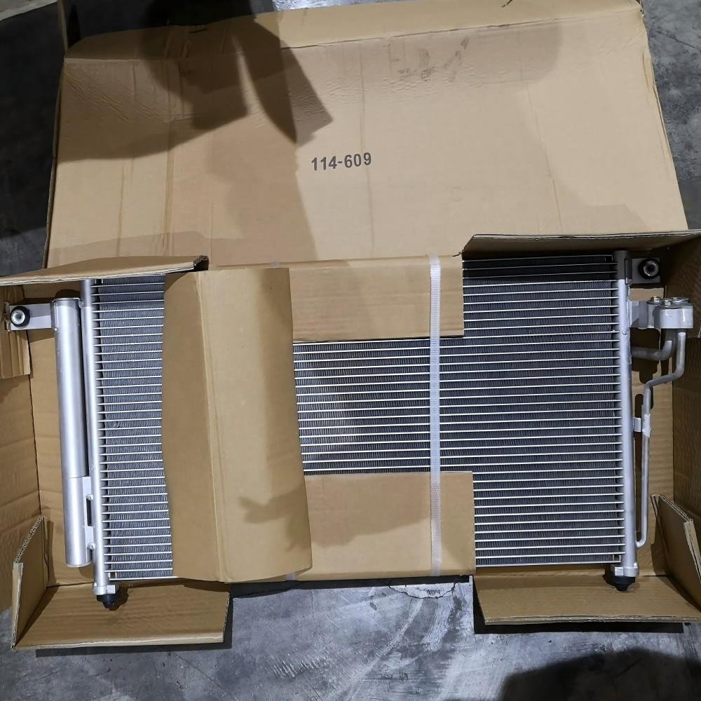 OE 976061G000 Auto Spare Parts Air Condition Car AC Condenser Auto Condenser AC.114.609 for KIA RIO 06-09 Parallel Flow