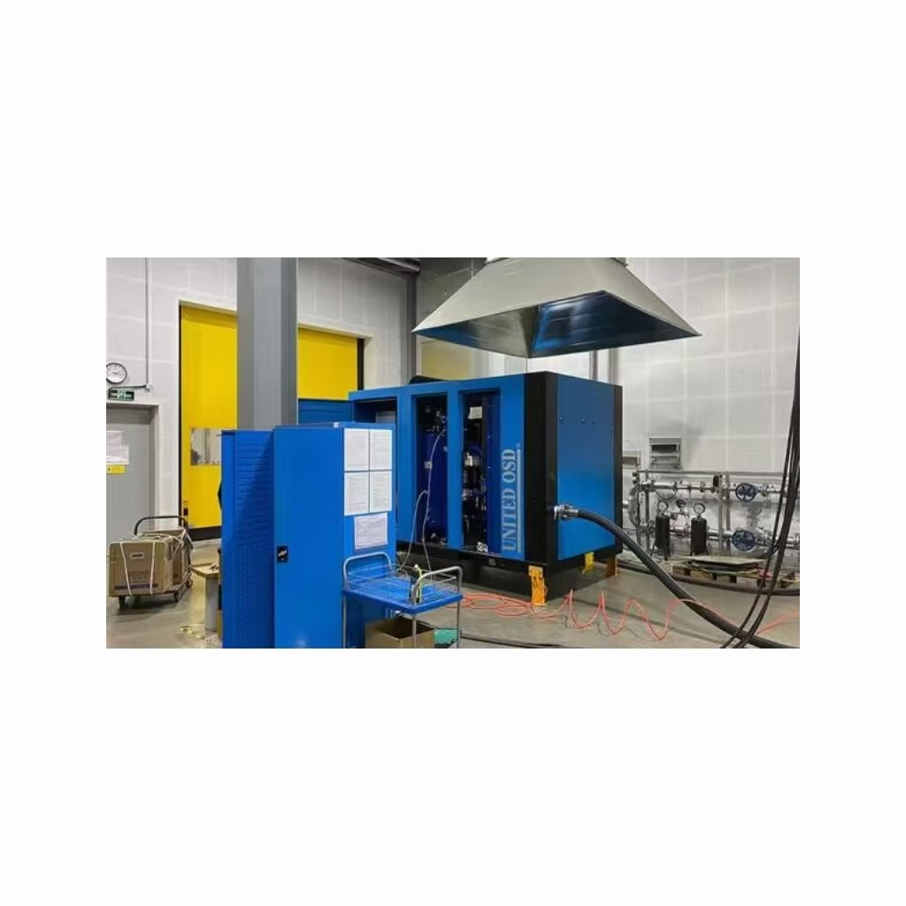UNITED 55KW 75KW 90KW 110KW 132KW 160KW 185KW 200KW 220KW 73HP-295HP 11-50m³/min Two-stage VPM Screw Air Compressor 380V 50Hz